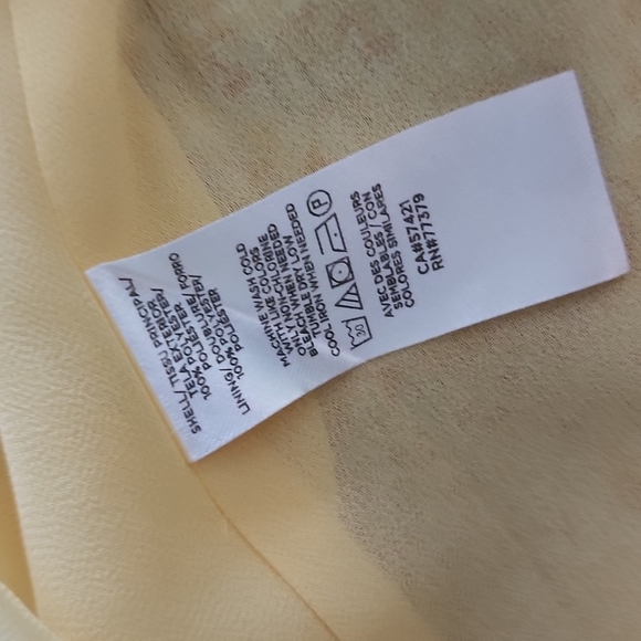 Ann Taylor factory new blouse - Picture 7 of 7